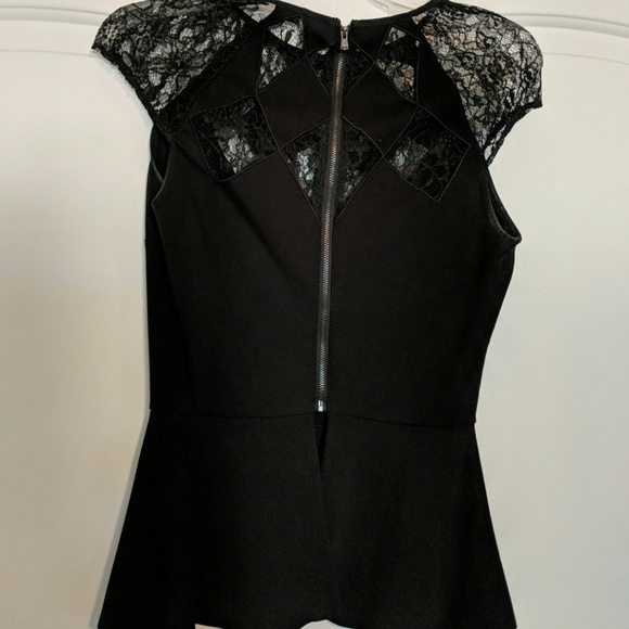 Top - Picture 2 of 2